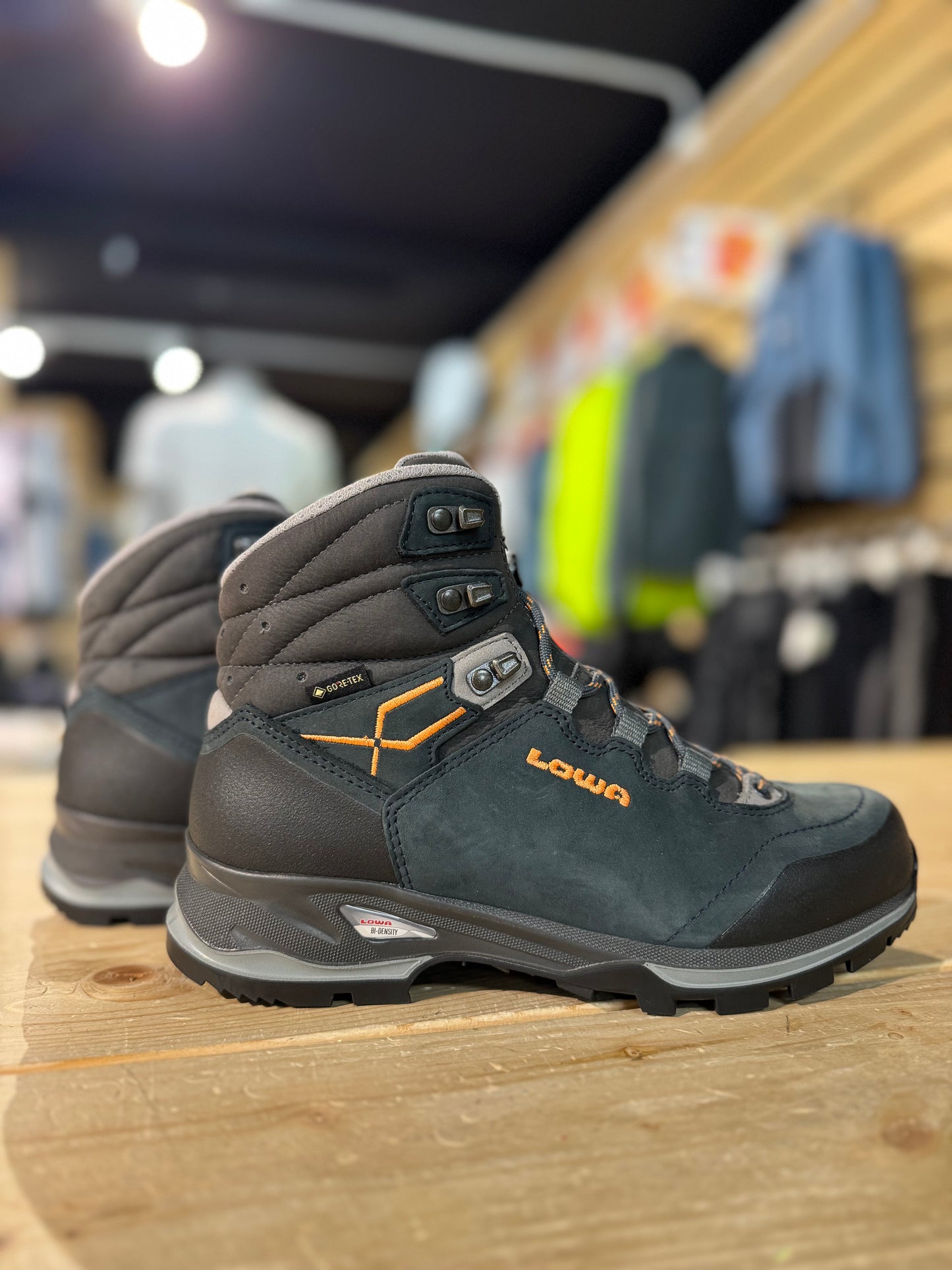 Lowa dam kängor GTX